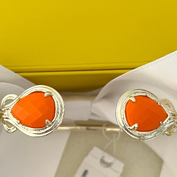 Kendra Scott Jewelry - NWT Kendra Scott RARE & Retired Andy Bracelet Bright Orange Yellow Gold Perfect!